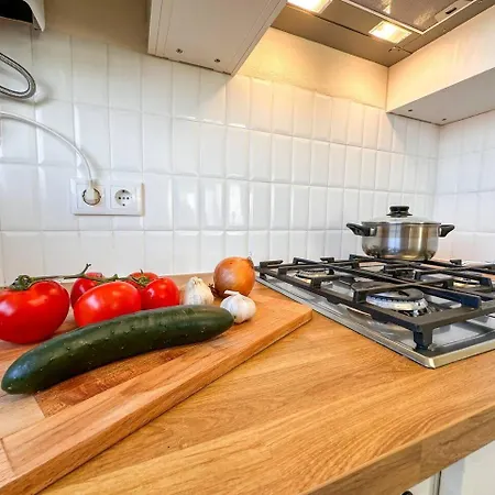 Apartment T2 C/ Varandas & Redes - Da Rocha 10min Portimao